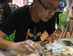 六合烧烤加盟,学烧烤技术,开烧烤店多少钱